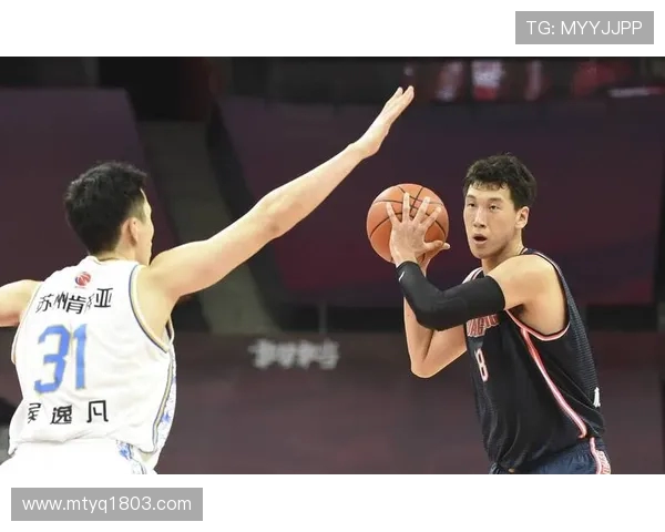 朱芳雨再谈广东男篮未来方向聚焦球队重建与年轻球员培养路径 朱芳雨再谈广东男篮未来方向聚焦球队重建与年轻球员培养路径