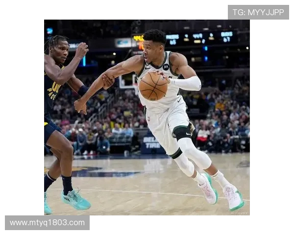 扬尼斯阿德托昆博率雄鹿再创辉煌展现非凡统治力与团队精神 扬尼斯阿德托昆博率雄鹿再创辉煌展现非凡统治力与团队精神