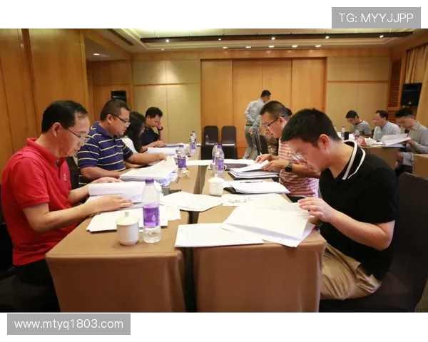 重庆排球队比赛经验分析与数据表现探讨