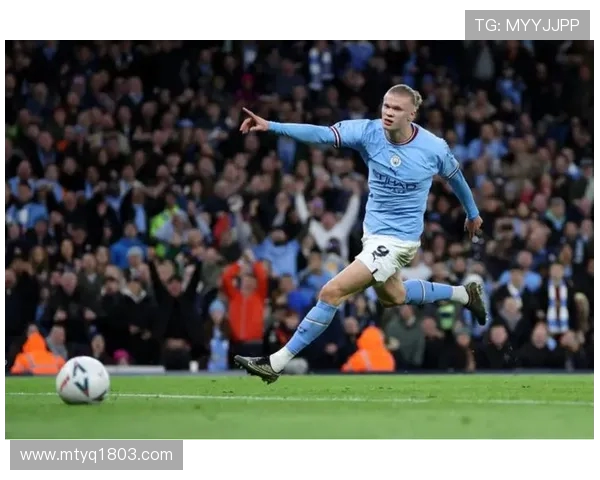 哈兰德狂揽五球曼城七比零横扫莱比锡创欧冠新纪录